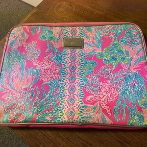Laptop Sleeve, Seaing Things - Lilly Pulitzer